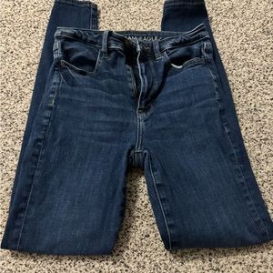 American eagle dark wash jeans no rips skinny size 4